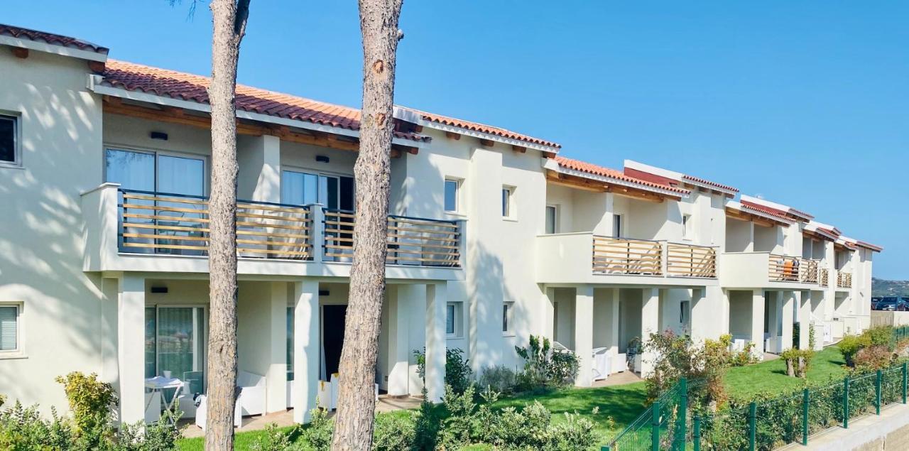 Отель Club Esse Cala Bitta Байя Сардиния Экстерьер фото