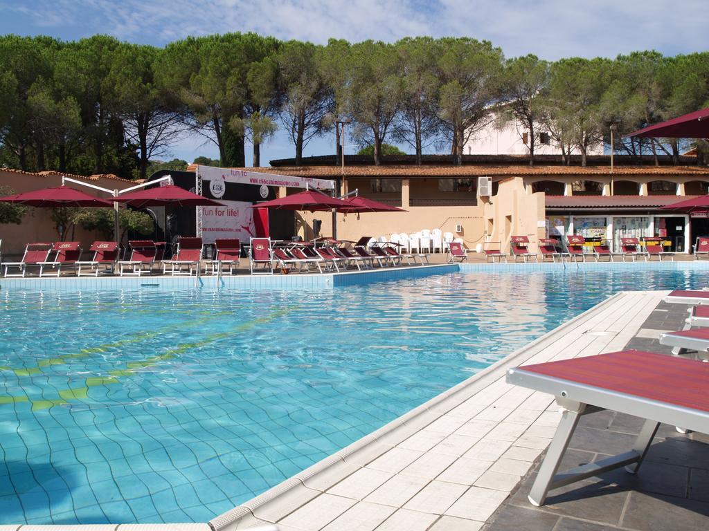 Отель Club Esse Cala Bitta Байя Сардиния Экстерьер фото